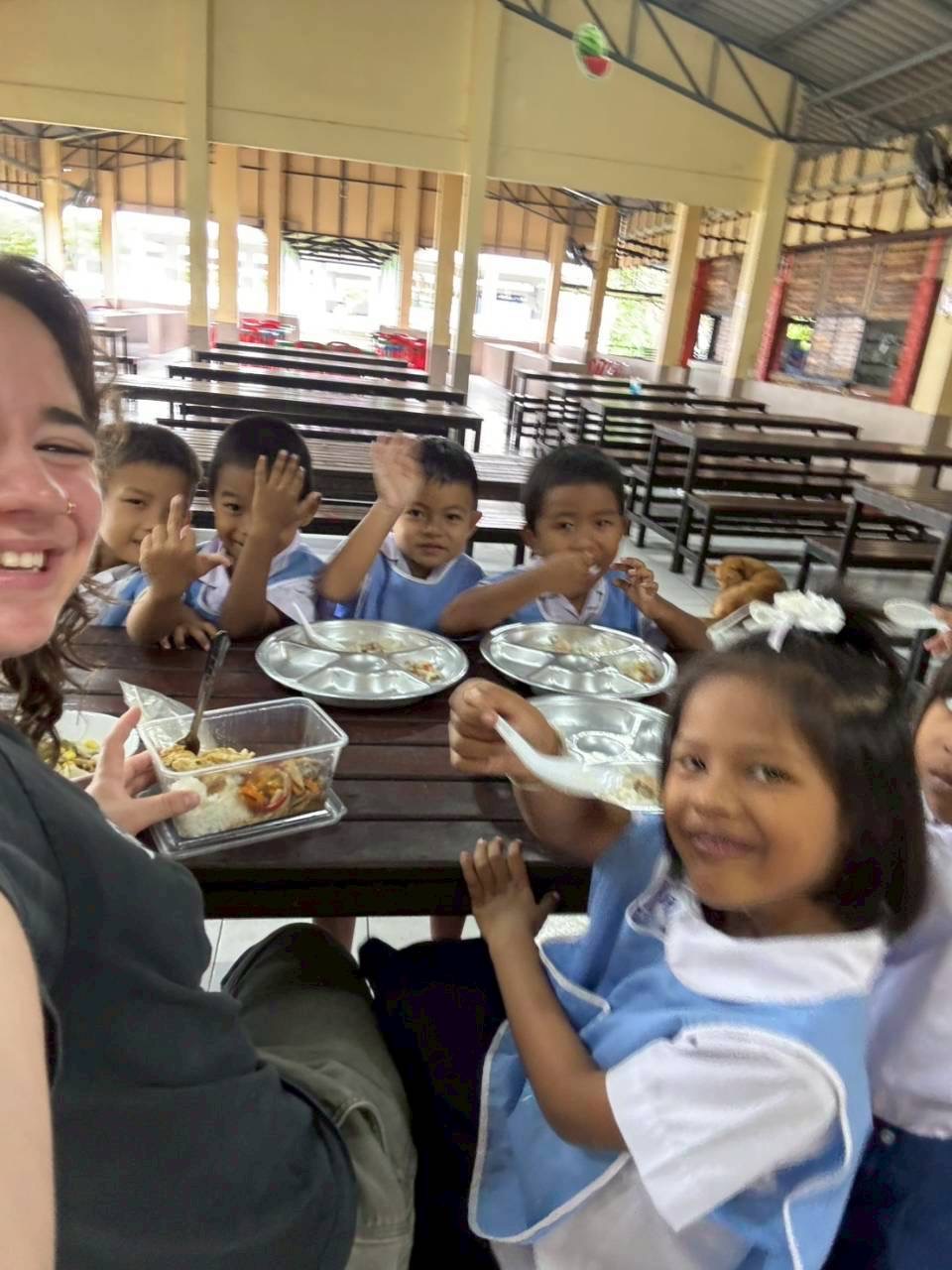 Lunchtime with the kids